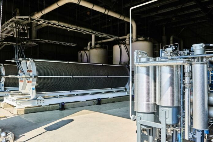 743b050183af5fc56106eb78dbff45b3jpeg