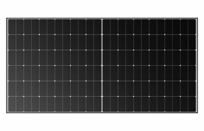 S_72_Bifacial_DG_bw_front-uai-2064x3214-1-scaled-e1667401850754-1200x771jpg