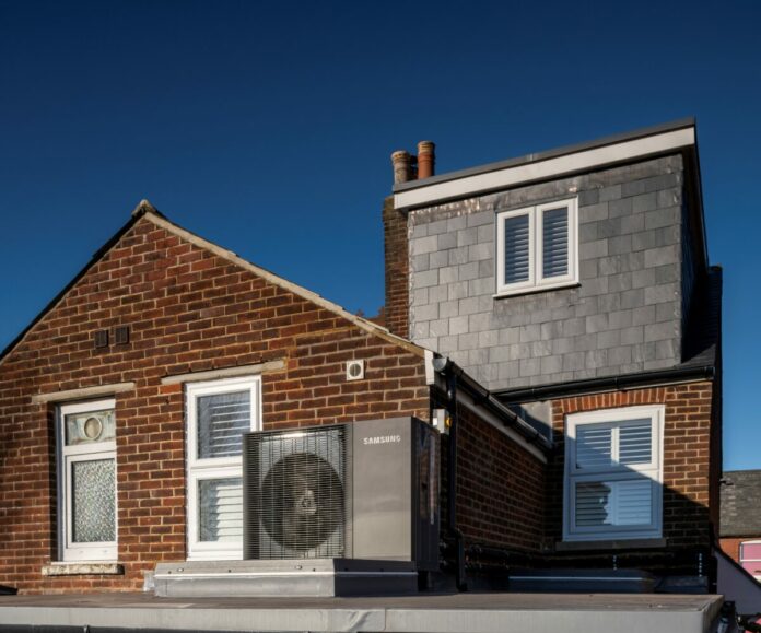 Samsung-Winchester-Photo-1-1200x999jpg