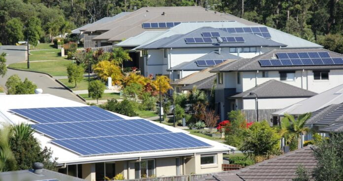 rooftop-solar-suburb-CERjpg